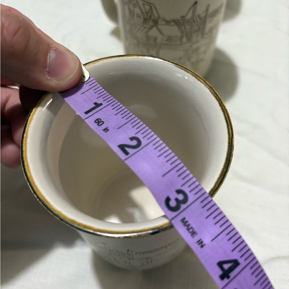 Vintage Charming Cream Ceramic Mug with Wharf Sketch - Picture 7 of 8